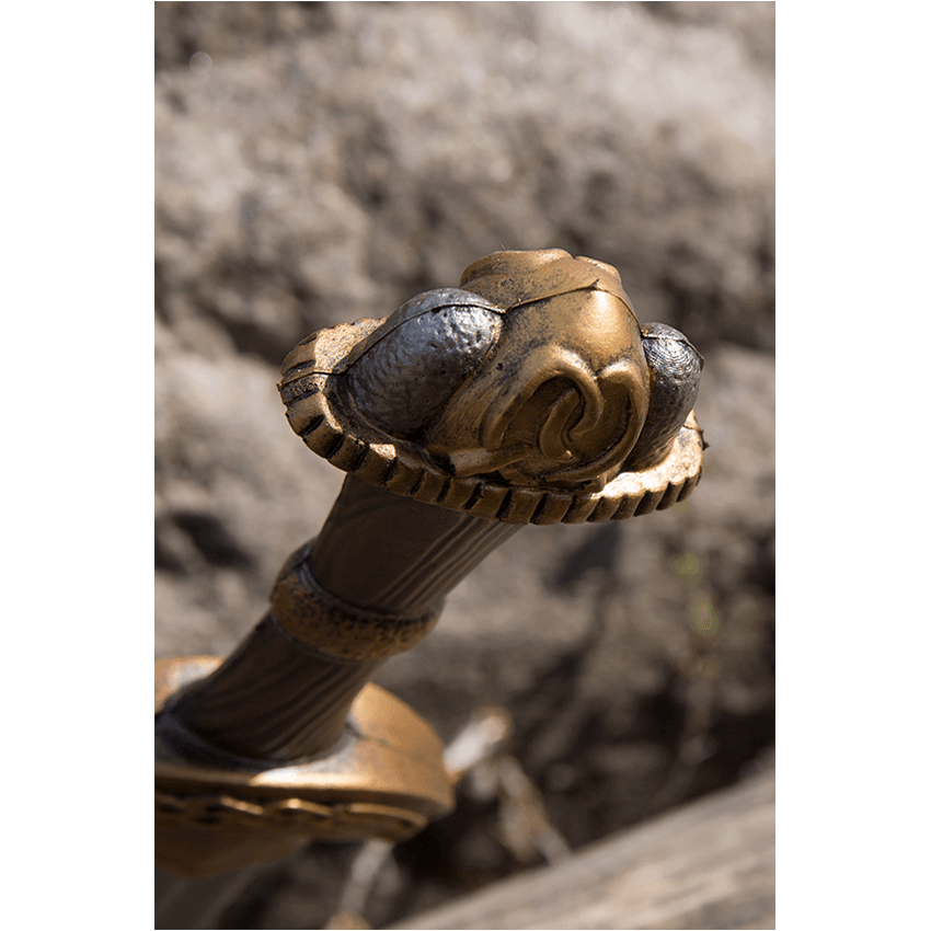 Pommel